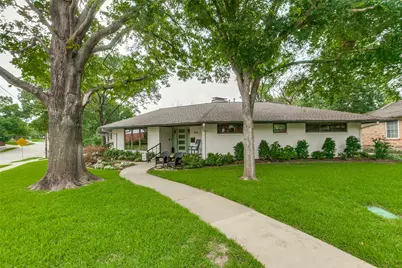 804 Saint Lukes Drive, Richardson, TX 75080 - Photo 1