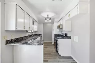 118 Black Forest Dr, Weatherford, TX 76086 - Photo 5