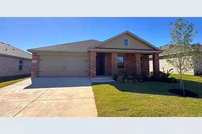 545 Marsh Street, Cleburne, TX 76033 - Photo 1