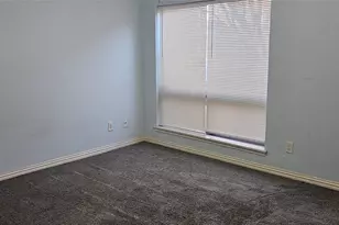 5506 Willow Cir, Fort Worth, TX 76112 - Photo 15