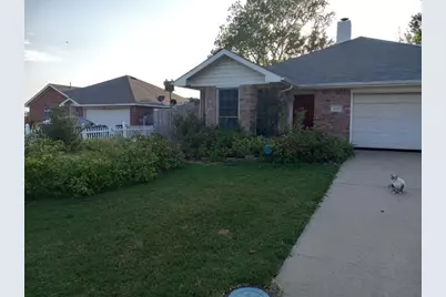 1412 S Medora Street, Terrell, TX 75160 - Photo 1