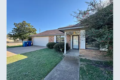 100 Marylee Drive, Hewitt, TX 76643 - Photo 1