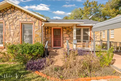 290 Clyde Street, Abilene, TX 79605 - Photo 1