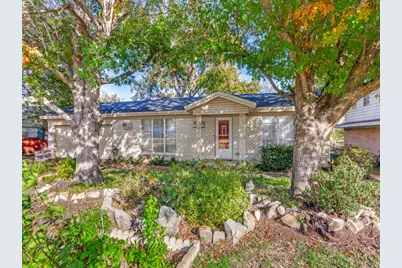 1105 Sproles Drive, Benbrook, TX 76126 - Photo 1