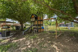 104 Sherry Lynn Dr, China Spring, TX 76633 - Photo 19