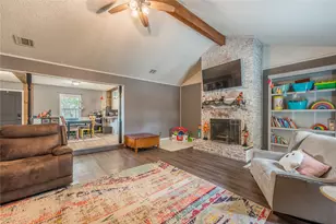 104 Sherry Lynn Dr, China Spring, TX 76633 - Photo 5