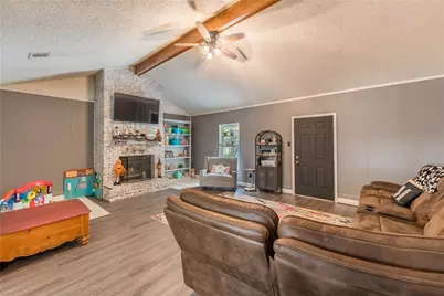 104 Sherry Lynn Drive, China Spring, TX 76633 - Photo 23
