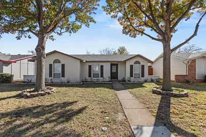 900 Wandering Way Drive, Allen, TX 75002 - Photo 1
