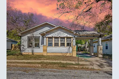 512 NW 9th Street, Mineral Wells, TX 76067 - Photo 1