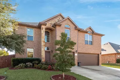 13 Mapleridge Drive, Edgecliff Village, TX 76134 - Photo 1