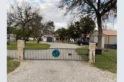 1547 Hummingbird Lane, Possum Kingdom Lake, TX 76449 - Photo 1