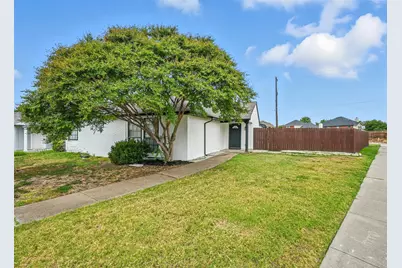 6082 Dooley Drive, The Colony, TX 75056 - Photo 1