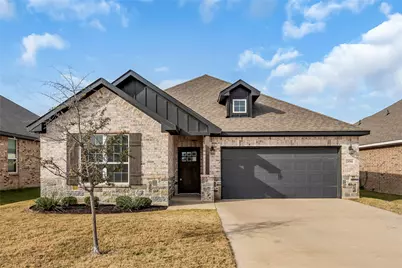 396 N Montague Street, Pilot Point, TX 76258 - Photo 1