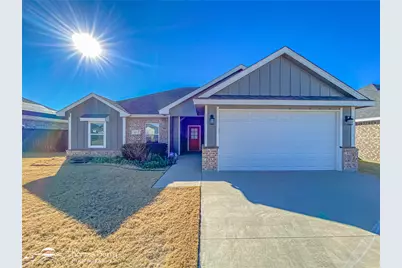 207 Carriage Hills Parkway, Abilene, TX 79602 - Photo 1