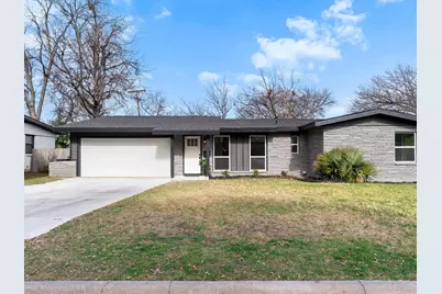 3104 Binyon Street, Fort Worth, TX 76133 - Photo 1