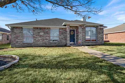 6913 Fairfield Drive, Rowlett, TX 75089 - Photo 1
