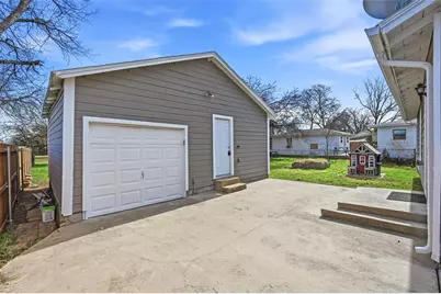 418 Russell Street, White Settlement, TX 76108 - Photo 29