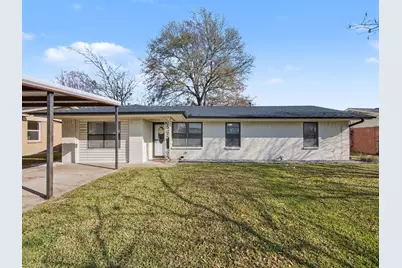 1425 Crestview Drive, Kaufman, TX 75142 - Photo 1