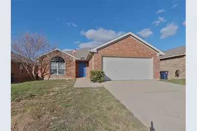 10712 Braemoor Drive, Fort Worth, TX 76052 - Photo 1