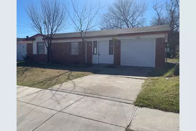 1838 Kent Drive, Arlington, TX 76010 - Photo 1