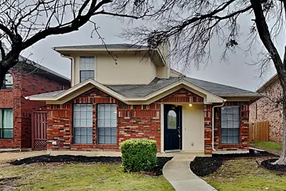2921 Menlo Park Lane, Carrollton, TX 75007 - Photo 1