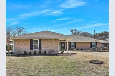 2130 Southmoor Drive, Carrollton, TX 75006 - Photo 1