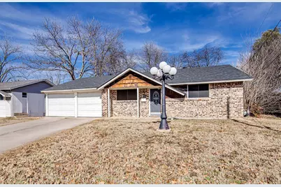 304 Sundown Court, Burleson, TX 76028 - Photo 1