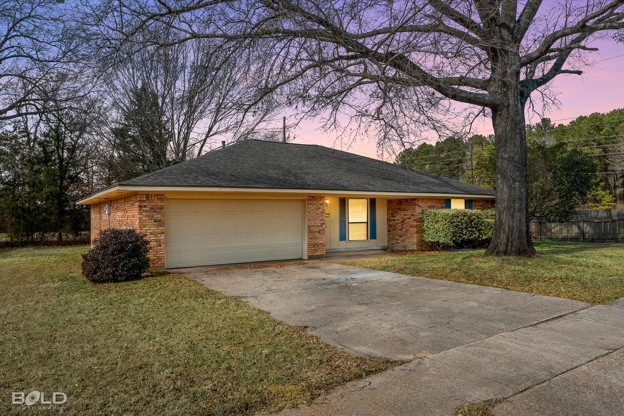 9200 Dawn Ridge Dr, Shreveport, LA 71118 - MLS 21165132 - Coldwell Banker