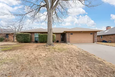 1102 Lena Street, Cleburne, TX 76033 - Photo 1