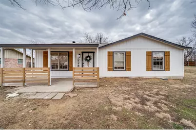 228 E Park Street, Little Elm, TX 75068 - Photo 1