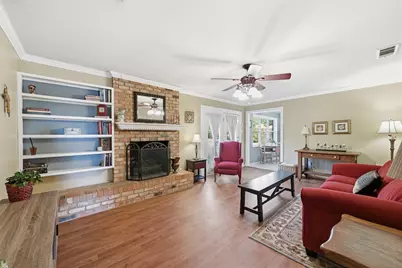 5801 Westlawn Drive, Waco, TX 76710 - Photo 1