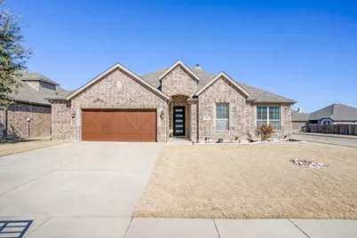 424 Delaware Street, Burleson, TX 76028 - Photo 1