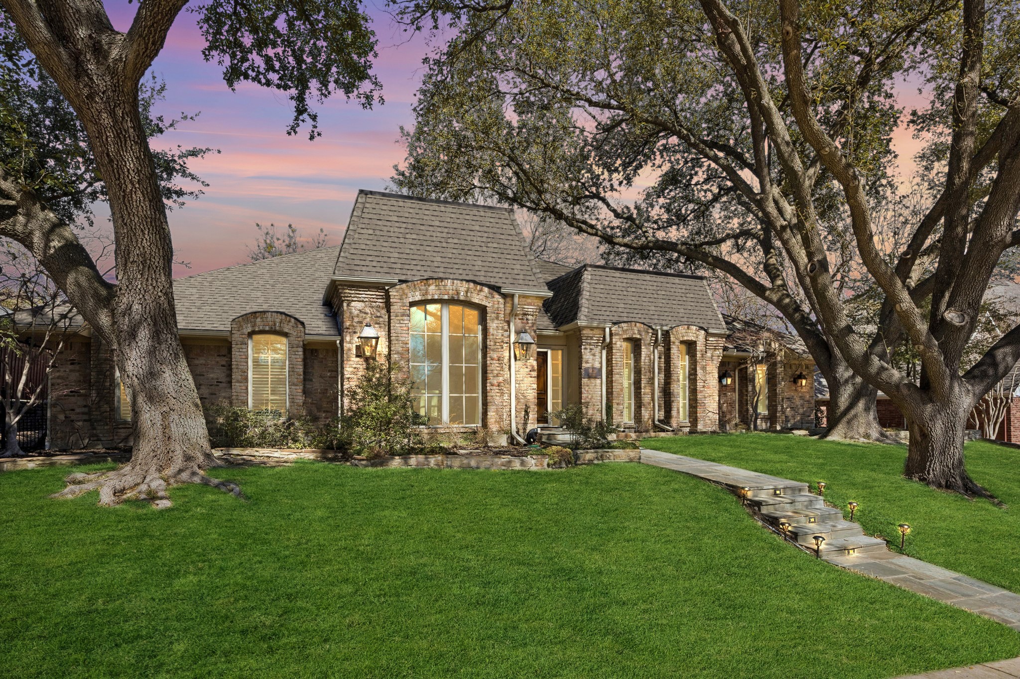 75231 9635 Hilldale Dr, Dallas, TX 75231 - MLS 21176970 - Coldwell Banker