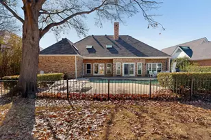 2648 Brookside Dr, Irving, TX 75063 - Photo 27