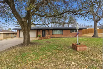 1415 Scenic, Graham, TX 76450 - Photo 1