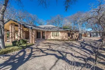 5805 Havenwood Court, Fort Worth, TX 76112 - Photo 1