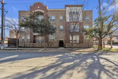 1025 W 10th Street #2105, Fort Worth, TX 76102 - Photo 1