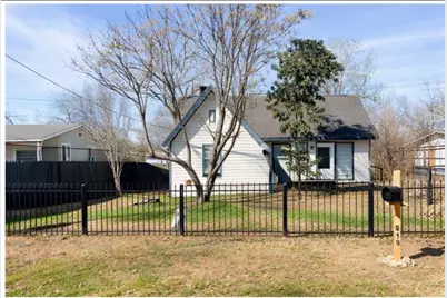819 Sams Drive, San Antonio, TX 78221 - Photo 1