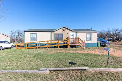 102 Flamingo Drive, Tye, TX 79563 - Photo 1