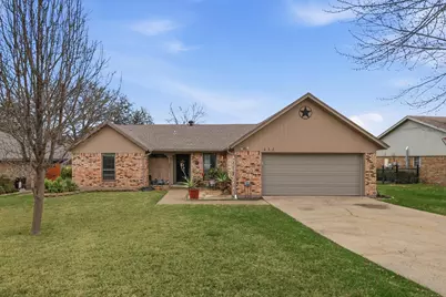 433 Overcrest Drive, Benbrook, TX 76126 - Photo 1