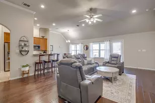 1085 Saint Andrews Dr, Burleson, TX 76028 - Photo 7