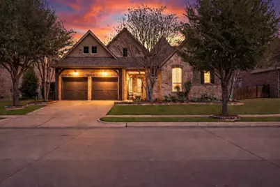 1125 Blue Lake Boulevard, Arlington, TX 76005 - Photo 1
