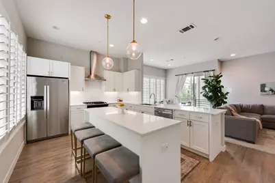 2107 Bennett Avenue #10, Dallas, TX 75206 - Photo 1