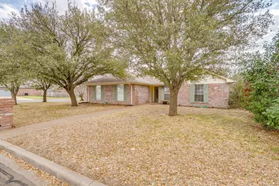 10400 Marigold Road, Waco, TX 76708 - Photo 1