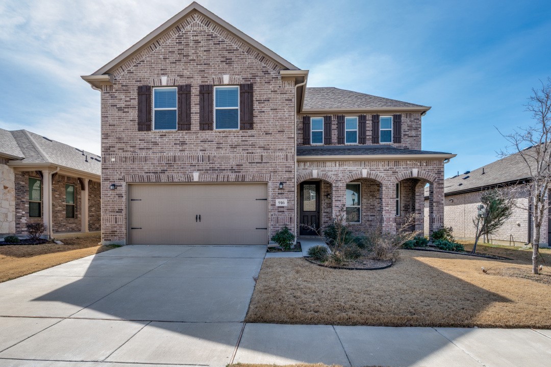 916 Waggoner Dr, Aubrey, TX 76227 - MLS 21201994 - Coldwell Banker