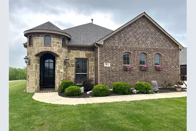 4612 Brookside Drive, Denton, TX 76226 - Photo 1