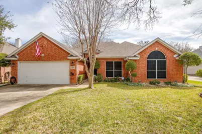 2410 Green Willow Court, Arlington, TX 76001 - Photo 1