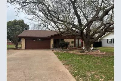 1308 S Rodgers Drive, Graham, TX 76450 - Photo 1