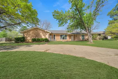 125 Redwood Drive, Highland Village, TX 75077 - Photo 1