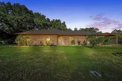272 Locklar Loop, Waco, TX 76705 - Photo 1